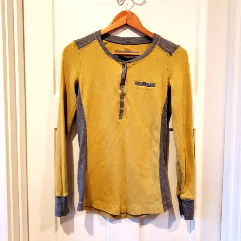 REI Long Sleeve  2 Tone Womens  size M